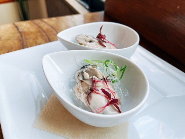 低温調理で火入れした牡蠣