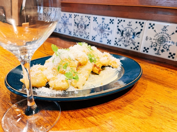 カリフラワーのチーズフリット